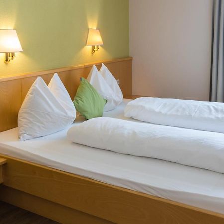 Mountain Living Apartments San Valentino alla Muta Luaran gambar