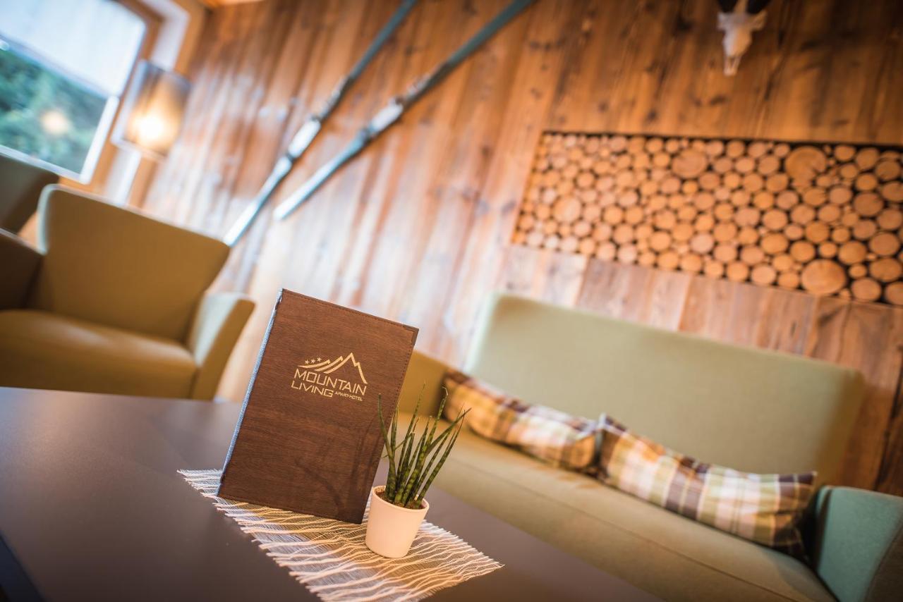 Mountain Living Apartments San Valentino alla Muta Luaran gambar
